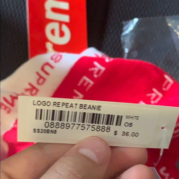 Logo repeat supreme beanie main image 7